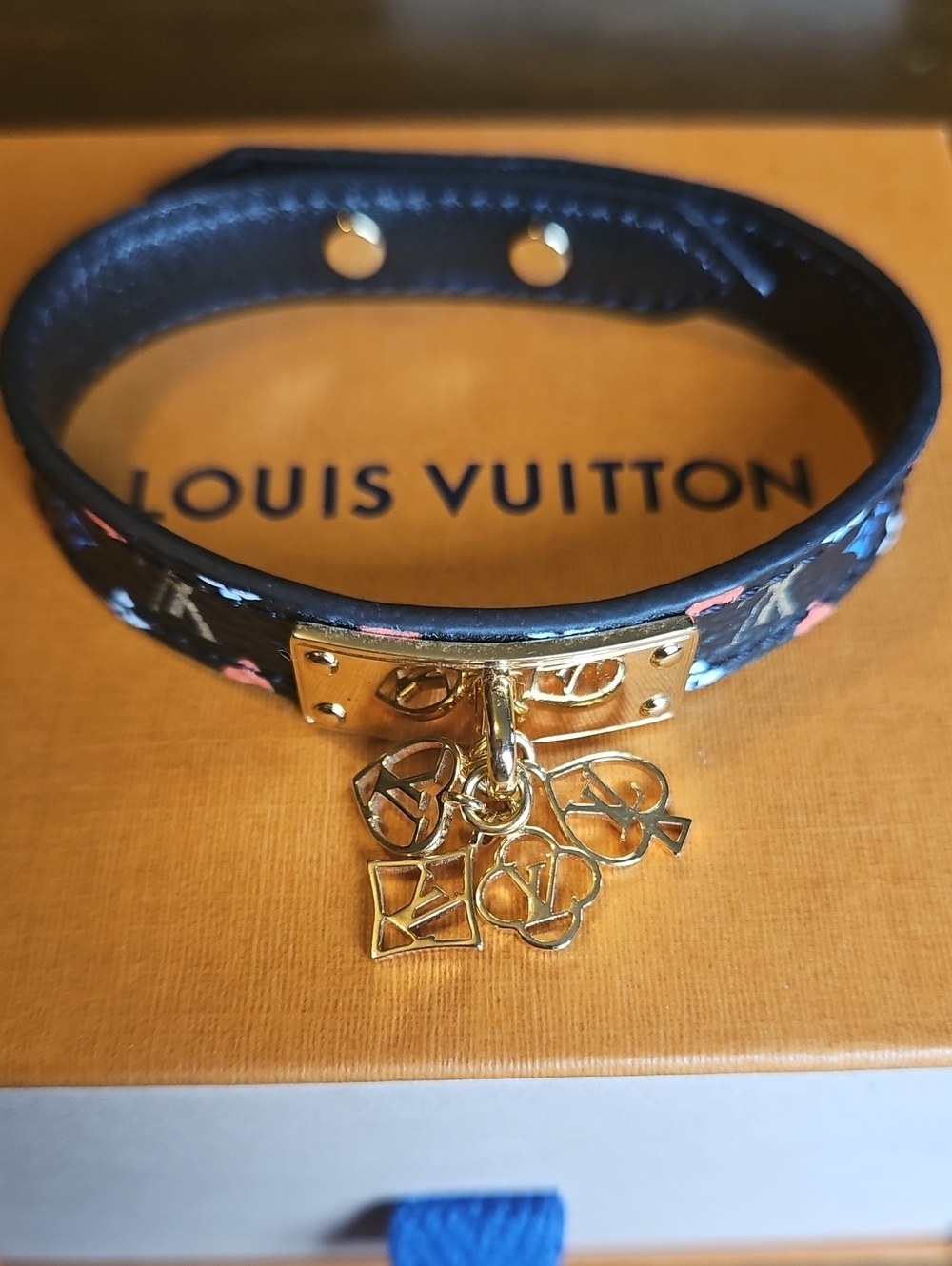 Louis Vuitton Game On Black Monogram Bracelet Gold LV Logos ♠️♦️♣️♥️